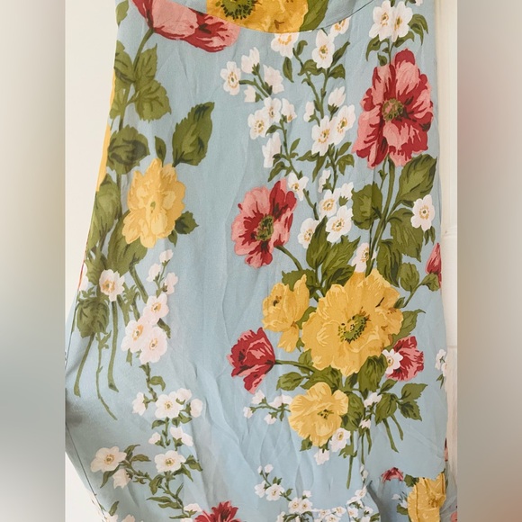 NWT! Reformation Enya  Dress  size:6P - Picture 9 of 13